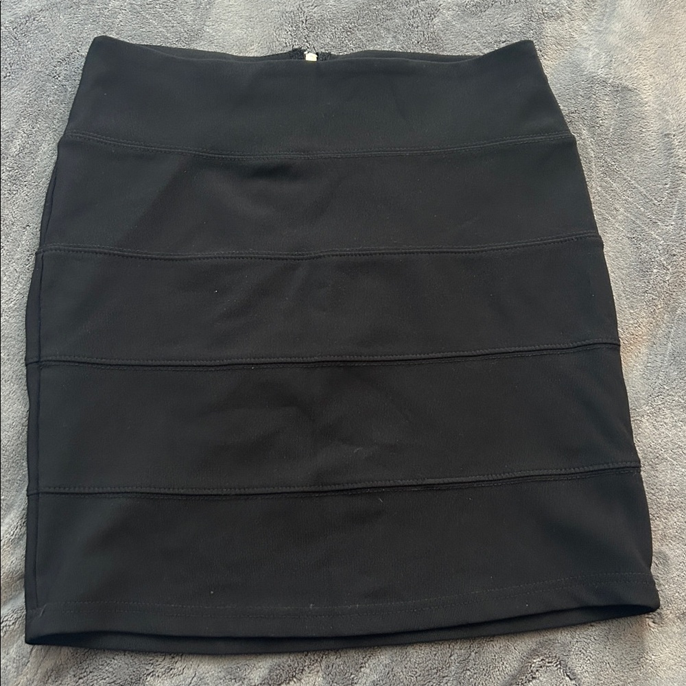 Amisu Black Mini Skirt